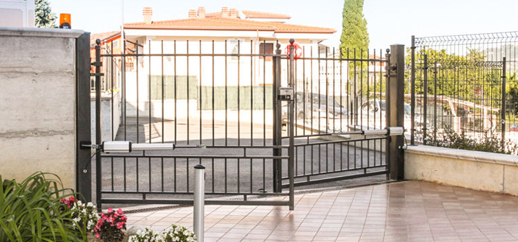 best swing gate repair in San Fernando